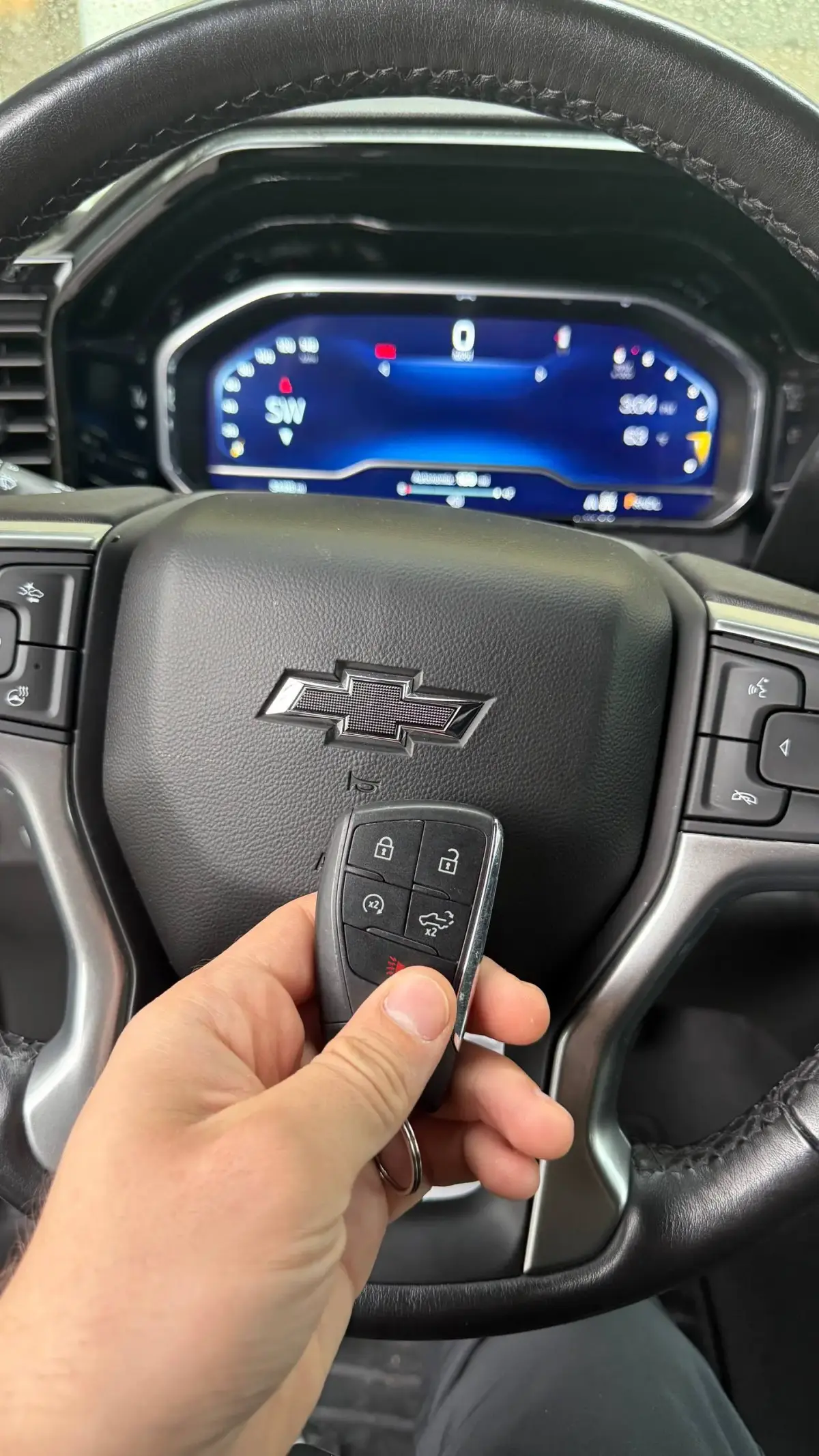Chevrolet smart key cut on location in Santa Rosa